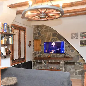 https://piso-rustico-moderno-6-plazas-pobla-de-lillet.catalonia-hotels.com