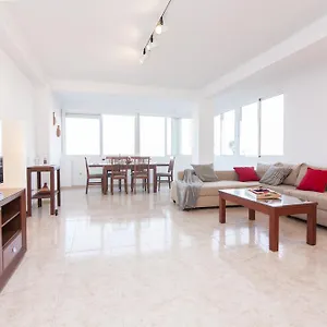 https://malagueta-seaview-apartment.hotelsinnerja.org