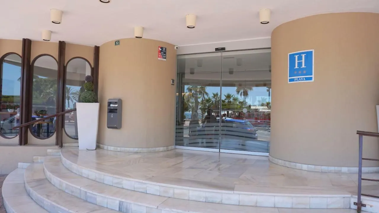 Beachfront Apartment In Fuengirola With Sea Views 0*,